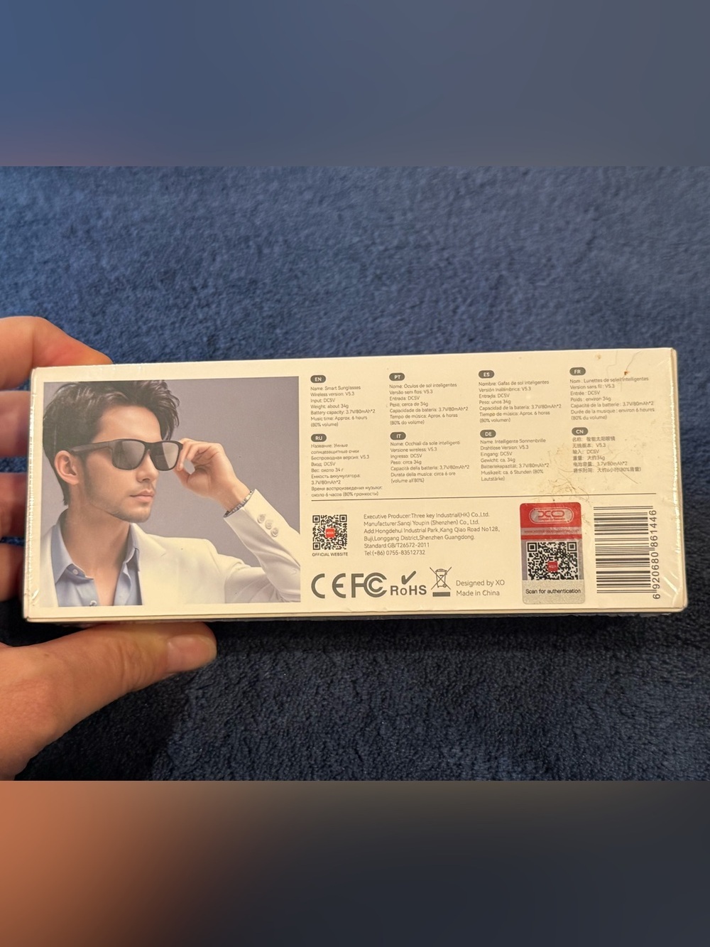 XO-E9 Smart Sunglasses in Black - Picture 4 of 8